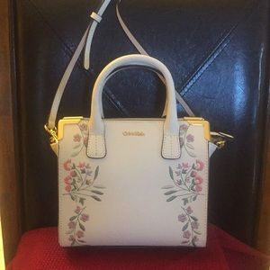 NWT Calvin Klein Embroidered Sm crossbody